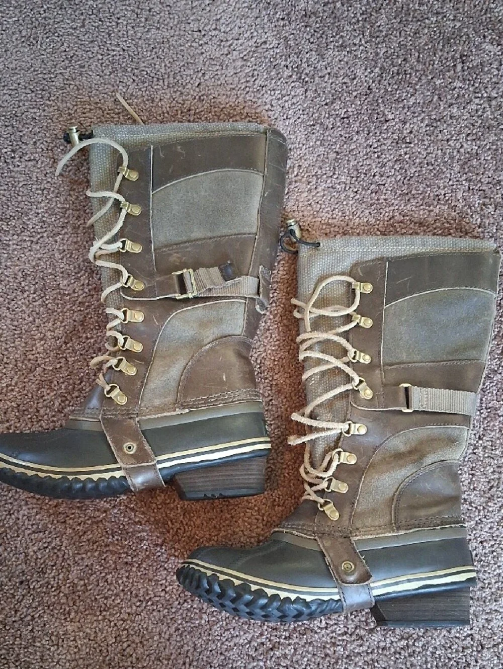 Sorel Conquest Carly Brown Gray Tall Lace-Up Waterproof Winter Boots